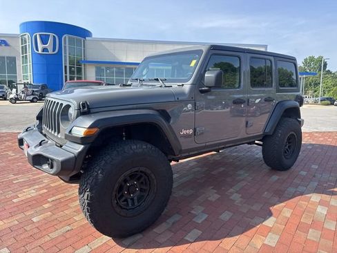 Used 2020 Jeep Wrangler Unlimited Sport S AWD/4WD image 4