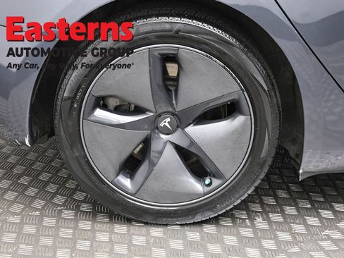 Used 2019 Tesla Model 3 Long Range RWD image 24