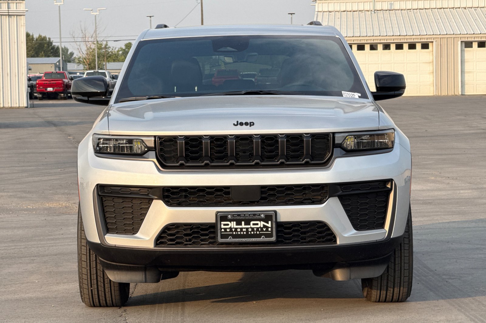 New 2026 Jeep Grand Cherokee Altitude AWD/4WD image 2