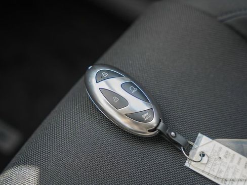 New 2026 Hyundai Santa Fe SE image 41