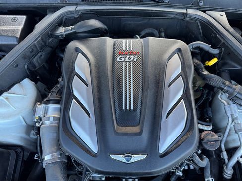 Used 2017 Genesis G90 3.3T Premium image 22