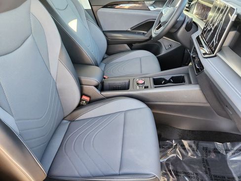 New 2026 Volkswagen Tiguan SE AWD/4WD image 5