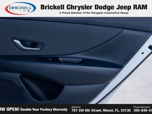 Used 2025 Hyundai Elantra Limited FWD image 13