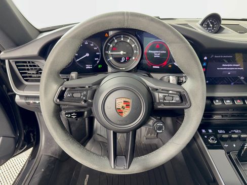 Certified 2024 Porsche 911 Carrera 4 AWD/4WD image 10