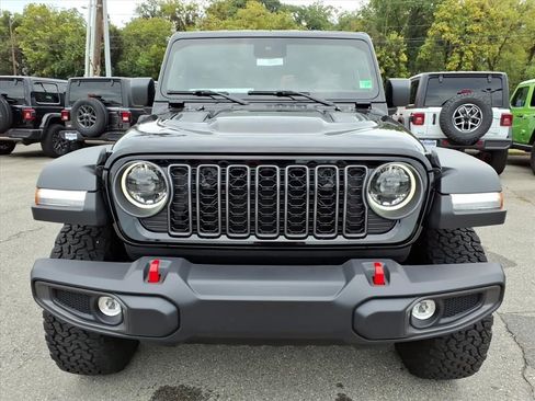New 2025 Jeep Wrangler Unlimited Rubicon image 8