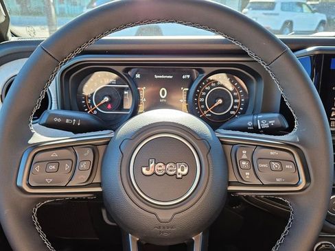 New 2026 Jeep Gladiator Willys image 11