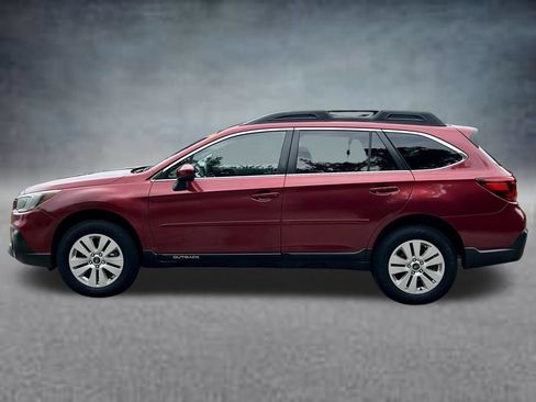 Used 2019 Subaru Outback 2.5i Premium AWD/4WD image 8