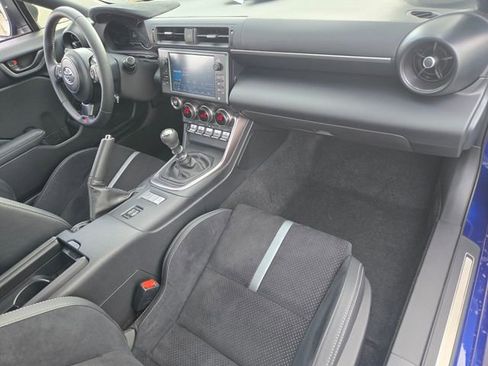 Used 2024 Toyota GR86 Premium w/ Performance Package RWD image 13