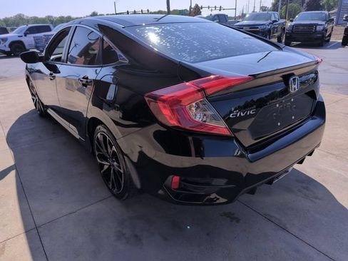 Used 2019 Honda Civic Sport image 5