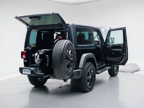 Used 2022 Jeep Wrangler Sport AWD/4WD image 21