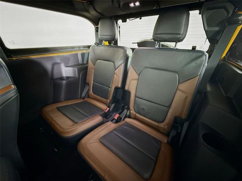 Used 2022 Ford Bronco Outer Banks image 23