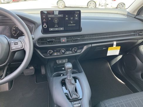 New 2026 Honda HR-V LX image 9