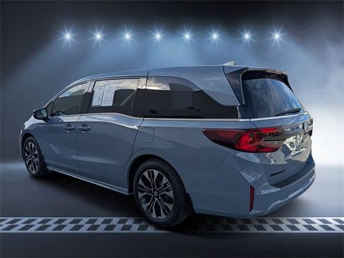 Used 2026 Honda Odyssey Sport-L image 5