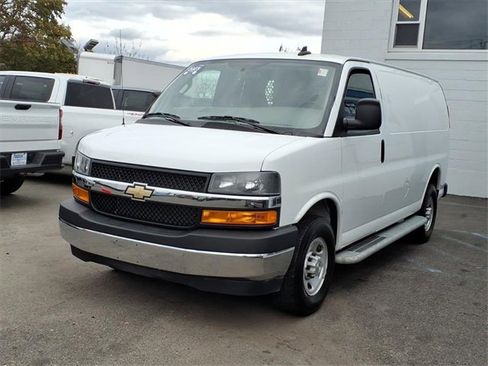 Certified 2023 Chevrolet Express 2500 w/ Driver Convenience Package image 3