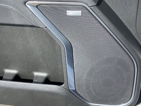 Used 2025 Chevrolet Silverado 2500 LTZ w/ LTZ Convenience Package image 20