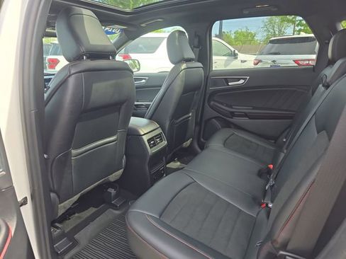 Certified 2024 Ford Edge ST-Line AWD/4WD image 28
