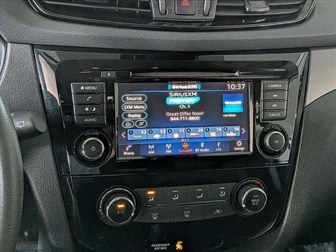 Used 2020 Nissan Rogue Sport S w/ Appearance Package FWD image 12