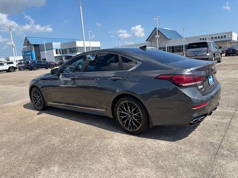 Used 2019 Genesis G80 3.3T Sport RWD image 12