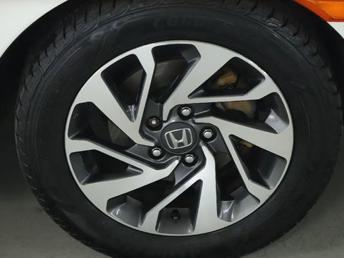 Used 2017 Honda Civic EX image 47