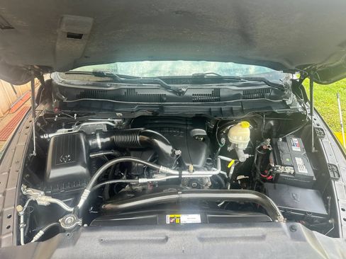 Used 2014 RAM 1500 Express AWD/4WD image 21
