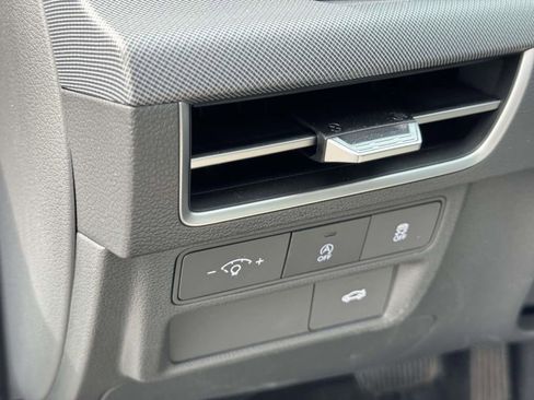 Certified 2025 Hyundai Sonata SE image 16