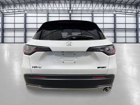 New 2026 Honda HR-V Sport image 4