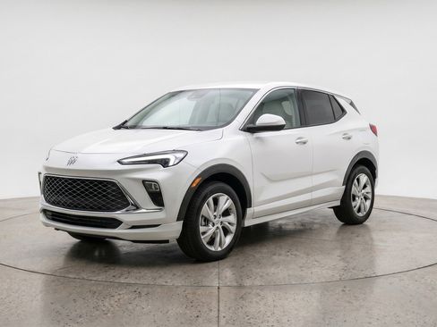 Used 2025 Buick Encore GX Preferred FWD image 3