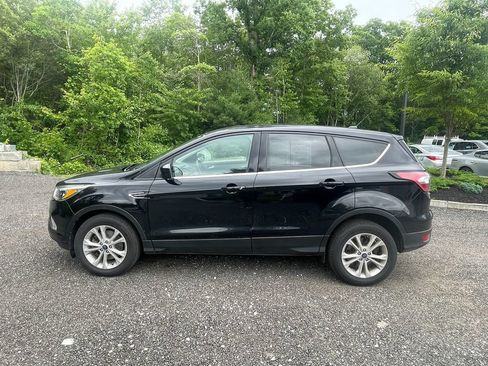 Used 2017 Ford Escape SE AWD/4WD image 9