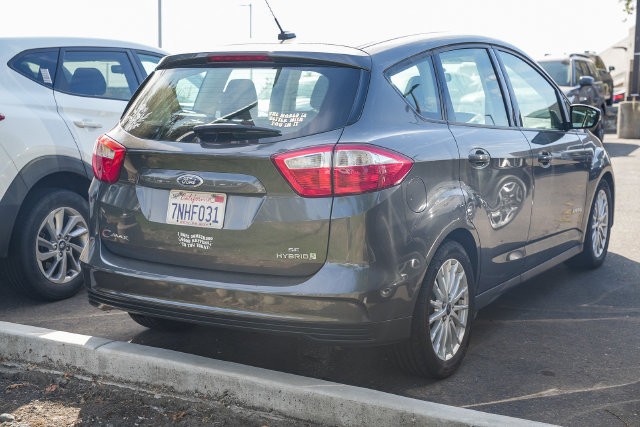 Used 2015 Ford C-MAX SE w/ Interior Protection Package FWD image 5