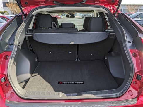 New 2025 Mitsubishi Eclipse Cross LE image 13