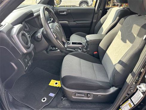 Certified 2023 Toyota Tacoma TRD Off-Road image 20