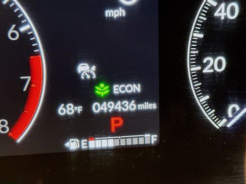 Used 2023 Honda CR-V LX image 19