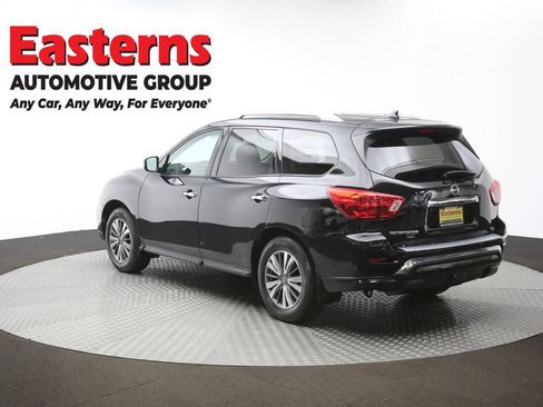 Used 2020 Nissan Pathfinder S FWD image 65
