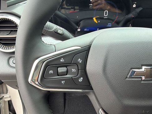 New 2026 Chevrolet Trax ACTIV FWD image 20