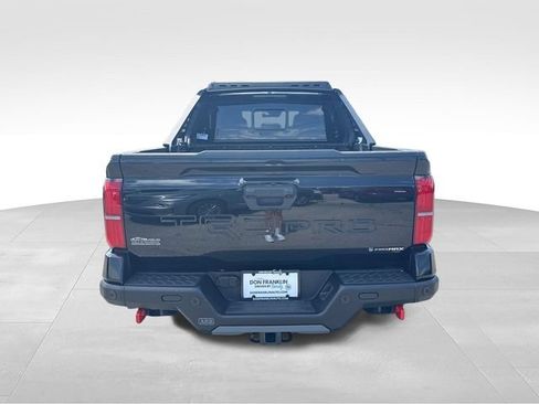 Used 2025 Toyota Tacoma TRD Pro AWD/4WD image 4
