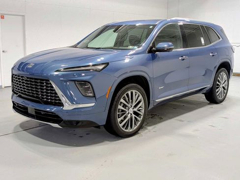 Certified 2025 Buick Enclave Avenir w/ Super Cruise Package image 1