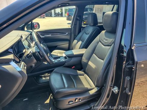 Certified 2024 Cadillac XT6 Sport w/ LPO, Floor Liner Package AWD/4WD image 14