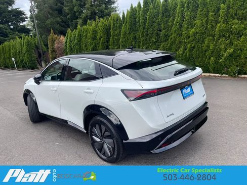 Used 2024 Nissan Ariya FWD image 8