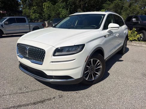 Used 2023 Lincoln Nautilus FWD w/ Premium Package image 1