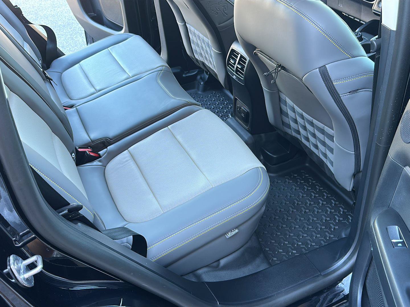 Certified 2025 Ford Bronco Sport Badlands w/ Sasquatch Badlands Package AWD/4WD image 25