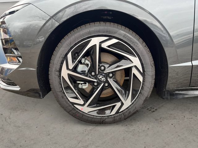 New 2026 Hyundai Sonata SEL FWD image 17