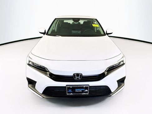 Used 2023 Honda Civic EX image 2
