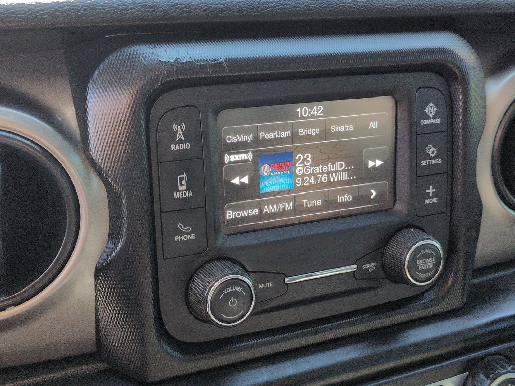 Used 2021 Jeep Wrangler Unlimited Sport AWD/4WD image 9