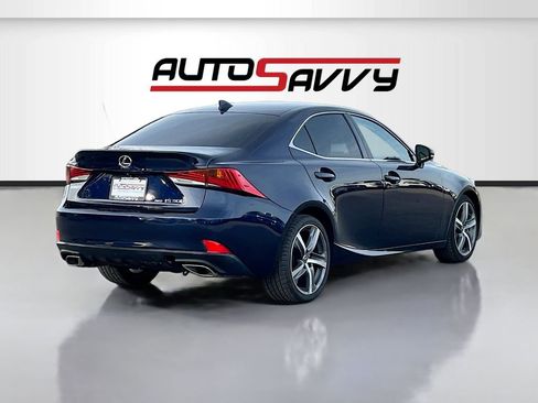 Used 2018 Lexus IS 300 AWD w/ Comfort Package image 7