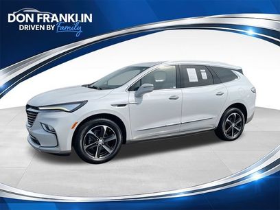 Used 2023 Buick Enclave Essence w/ LPO, Touring Package
