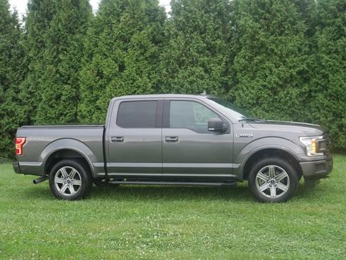 Used 2018 Ford F150 XLT w/ Equipment Group 302A Luxury AWD/4WD image 2