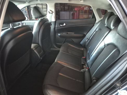 Used 2019 Kia Optima S FWD image 11