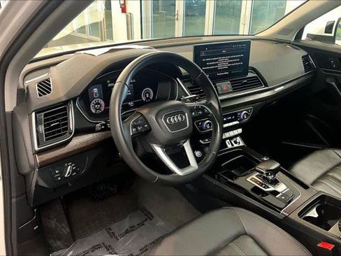 Certified 2023 Audi Q5 2.0T Premium Plus w/ Premium Plus Package AWD/4WD image 18
