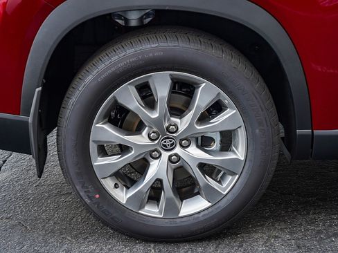 New 2026 Toyota Grand Highlander AWD image 12