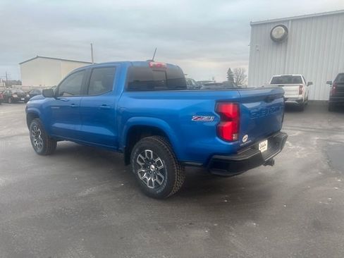 Used 2023 Chevrolet Colorado Z71 w/ Z71 Convenience Package 2 image 2
